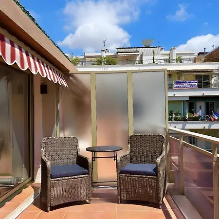 Terrasse 1 Min De La Apartament Nicea