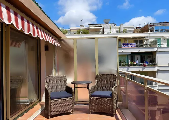 Terrasse 1 Min De La Apartament Nicea